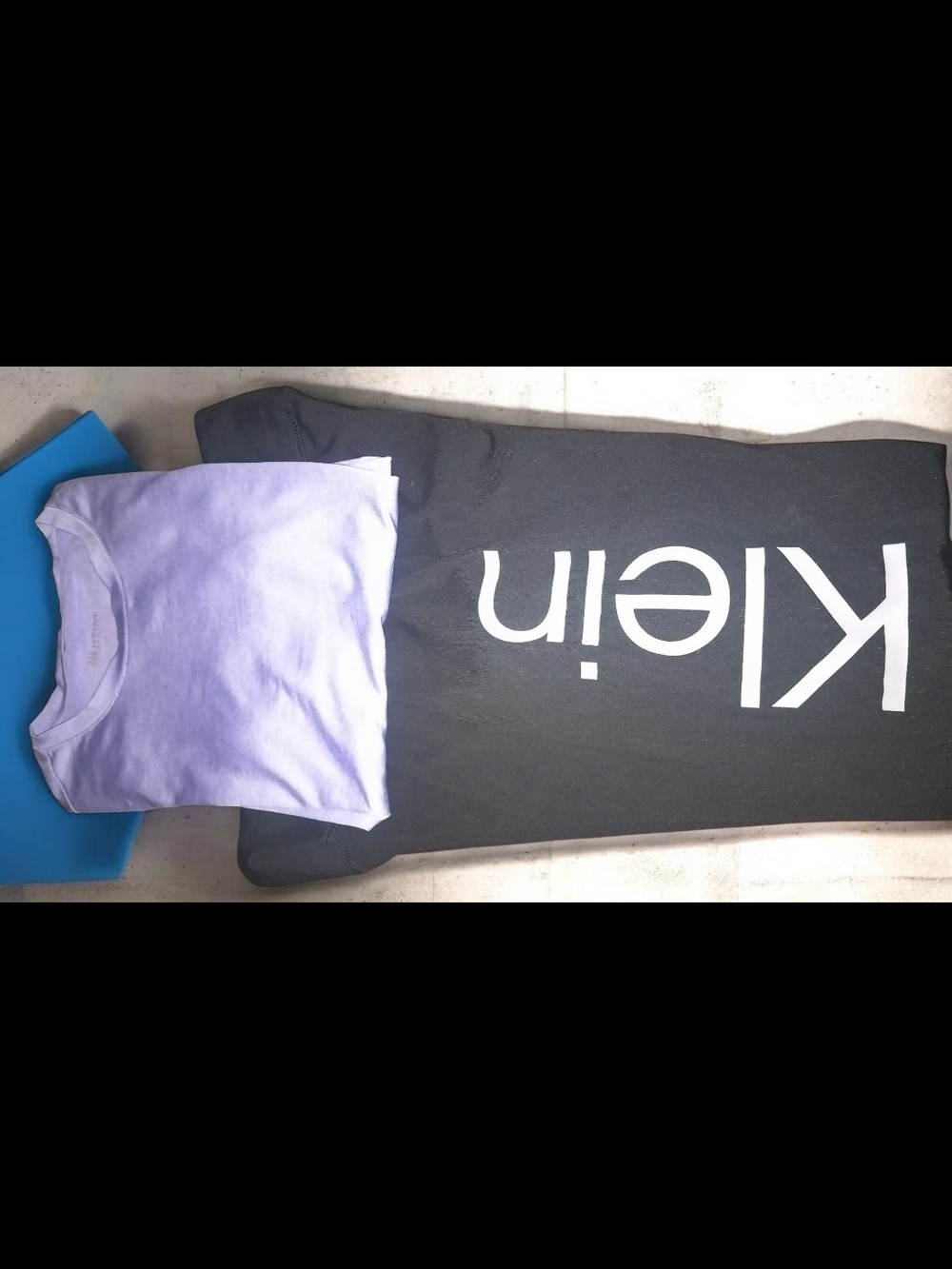 Calvin Klein Women's Leggings with Bonus T Shirt